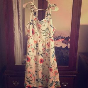 Floral dress with tie straps